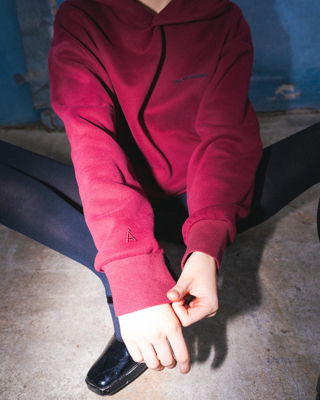 Anonima Hoodie - Velvet Wine