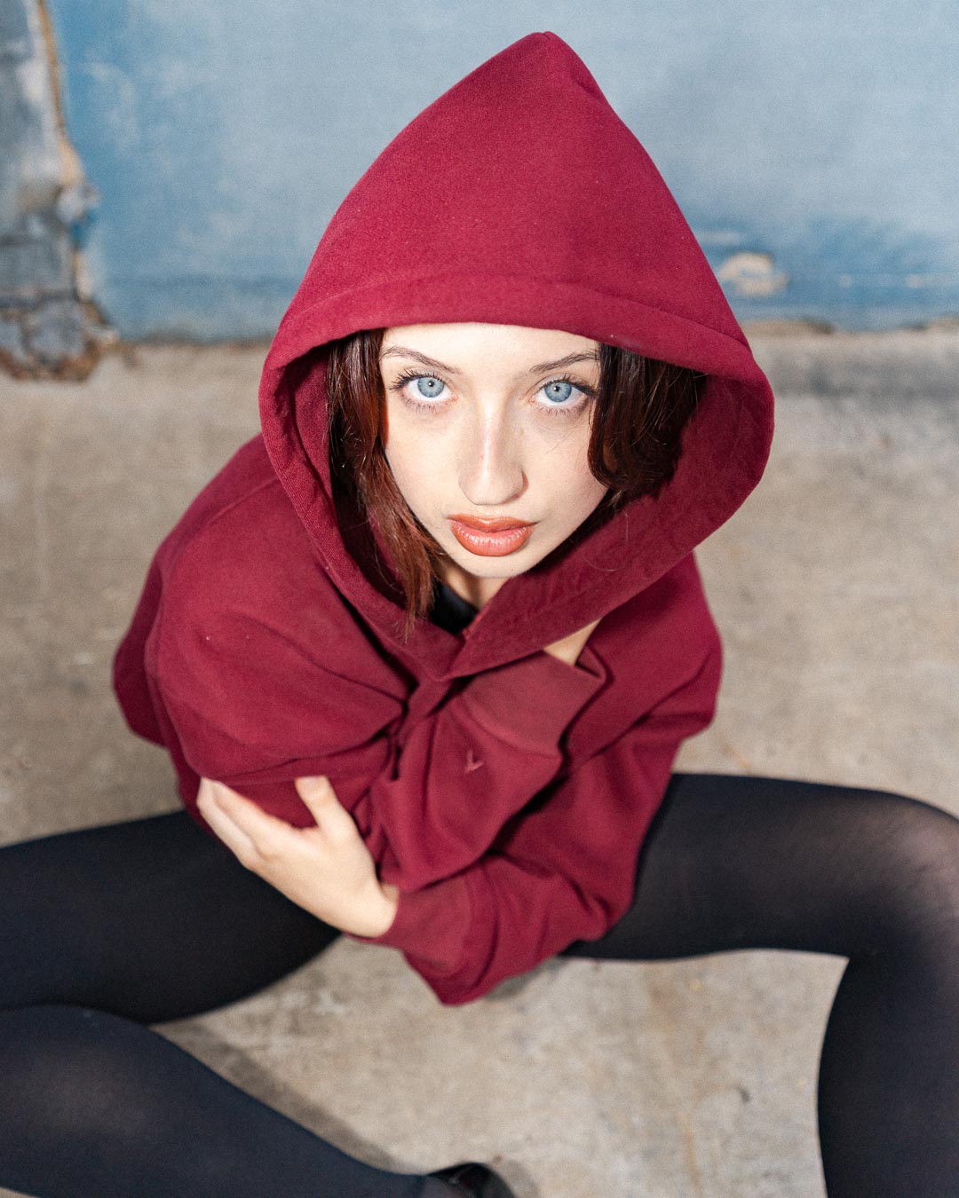 Anonima Hoodie - Velvet Wine